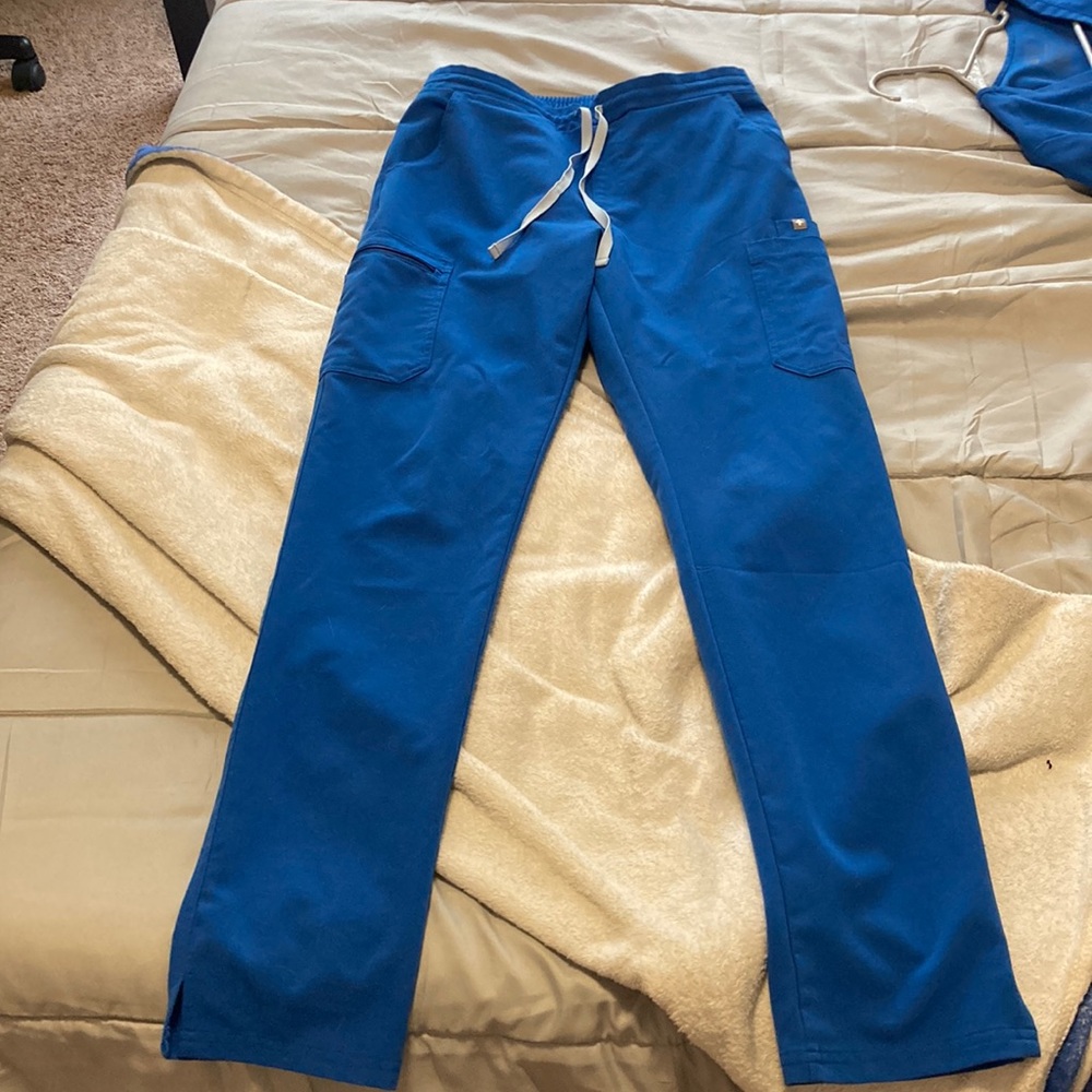 Women’s size small tall scrub pants